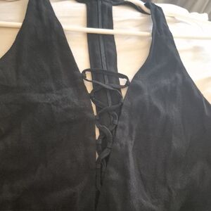 EUC Express Black Sleeveless Tie Front Tank Top with Unique Back P2P 15" L: 22"